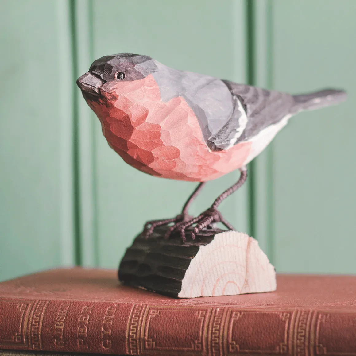 Deko-Vogel »Dompfaff«.