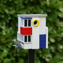Futterstation und Nistkasten »De Stijl«.