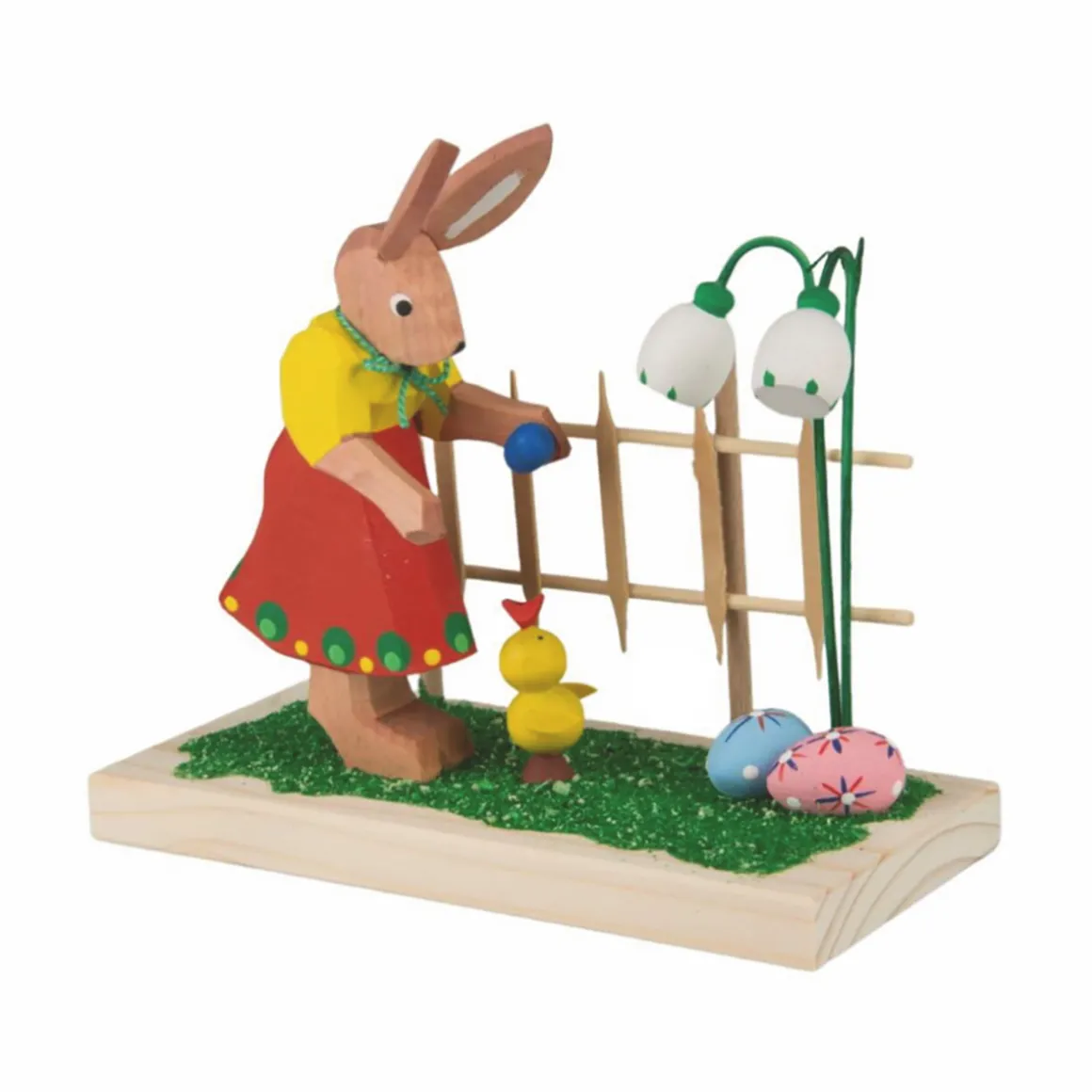 Osterhäsin am Gartenzaun.
