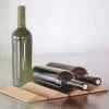 Weinregal aus Holz.